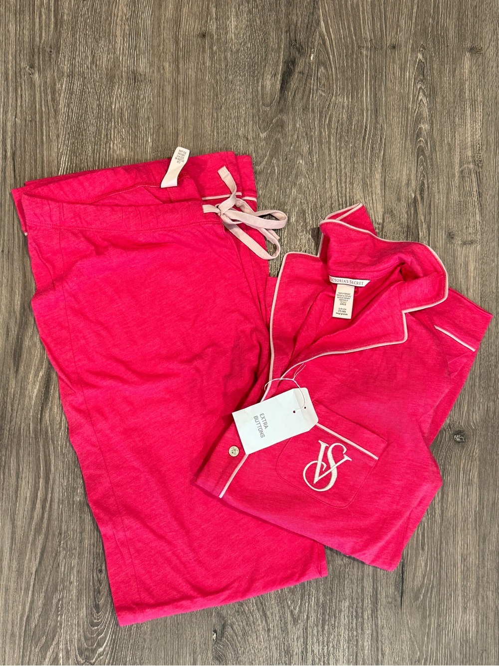 BRAND NEW Victoria's Secret Pink Pajama Set Size Small Long
